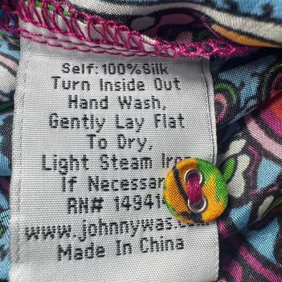 Johnny Was Womens Shirt Large Seline Floral Paisley 100% Silk Button Up Blouse - Picture 10 of 11